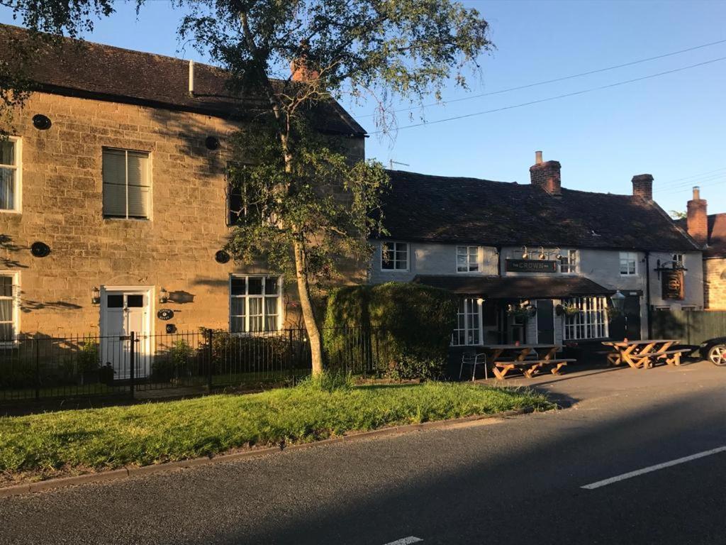 The Crown Inn,